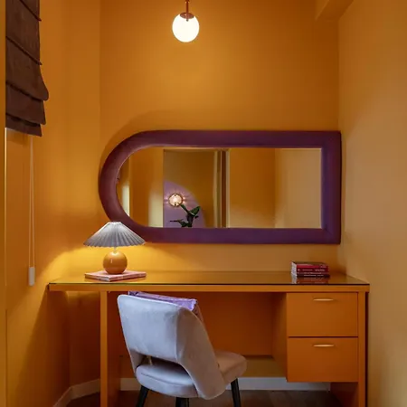 Wes Anderson In Apartment *