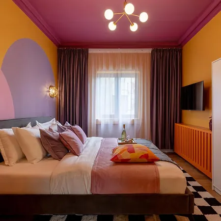 Wes Anderson In Apartment Bucharest