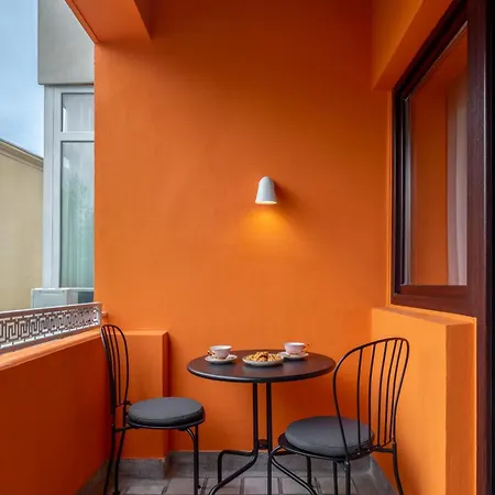 Wes Anderson In Apartment *