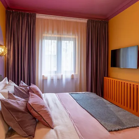 Apartment Wes Anderson In *