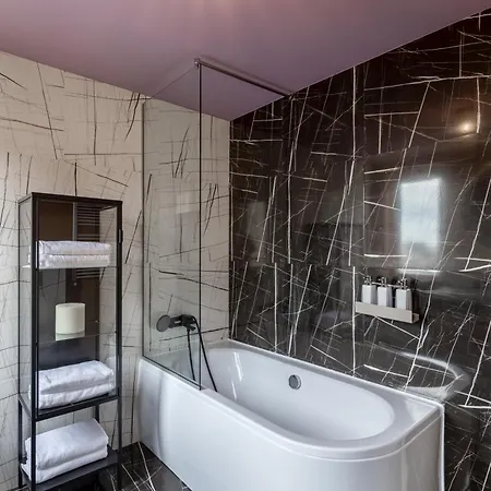 Apartment Wes Anderson In *